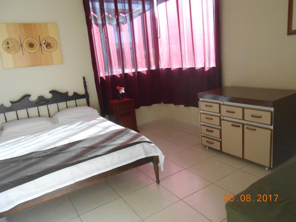 Ruby Hospedagem Cabo Frio Extérieur photo